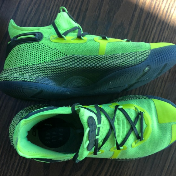 Under armour curry 6 basketball shoes - Picture 4 of 8